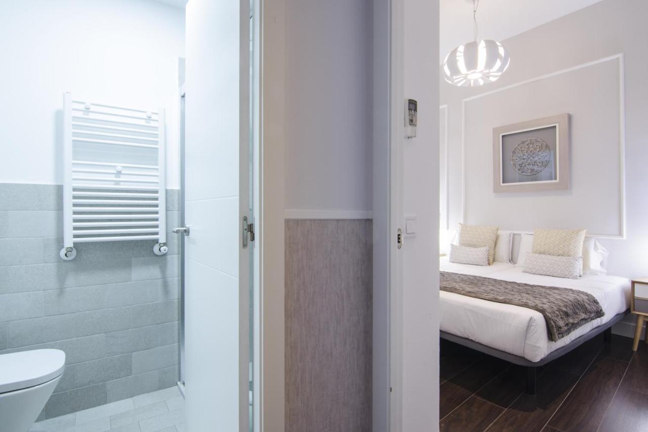 Apartamento En Santa Ana - Sol مدريد المظهر الخارجي الصورة
